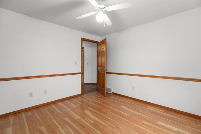2003 Deer Haven Drive, Menasha, WI 54952