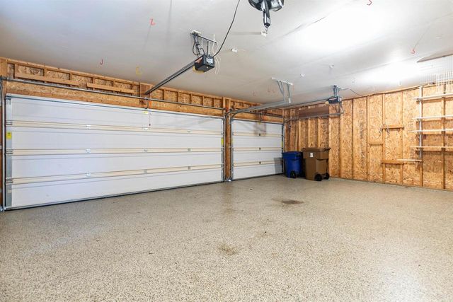 2003 Deer Haven Drive, Menasha, WI 54952