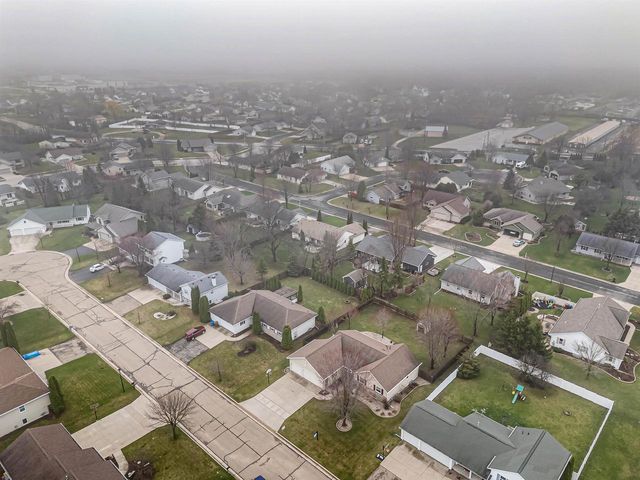 2003 Deer Haven Drive, Menasha, WI 54952