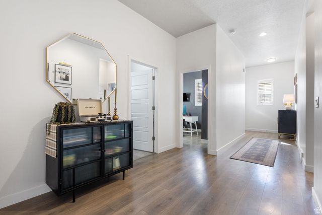 11377 S HOLLY SPRINGS DR, South Jordan, UT 84009