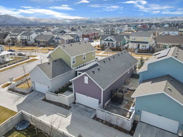 11377 S HOLLY SPRINGS DR, South Jordan, UT 84009