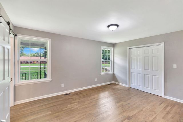 1001 Fairfield Drive, Anderson, SC 29621