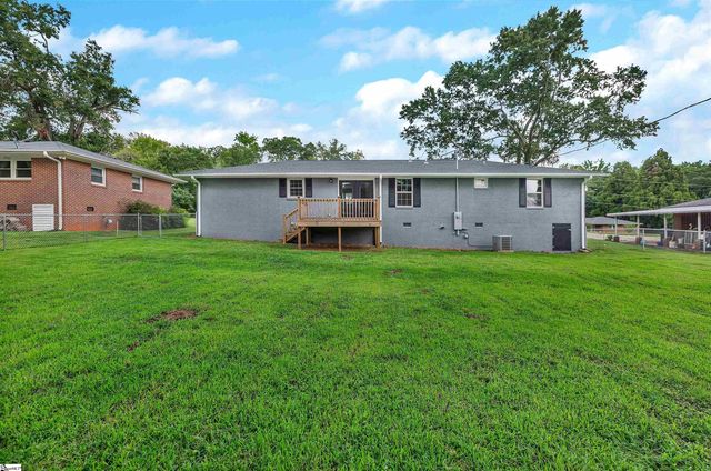 1001 Fairfield Drive, Anderson, SC 29621