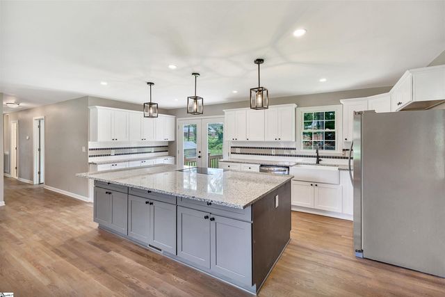 1001 Fairfield Drive, Anderson, SC 29621