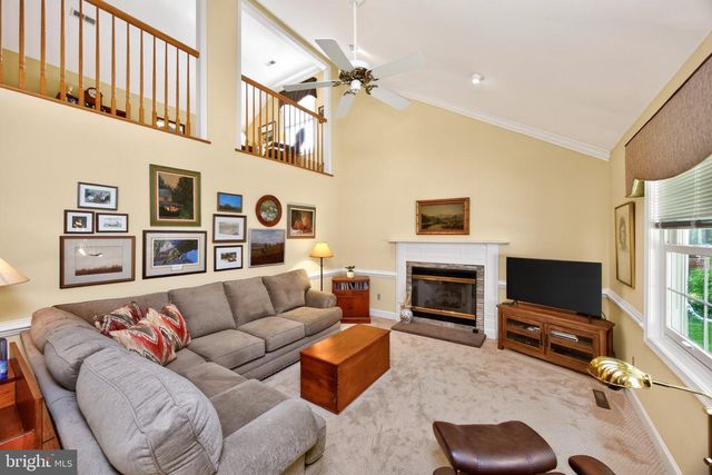 412 DOUGLAS D ALLEY DR, Newark, DE 19713