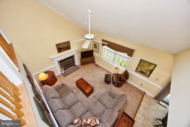 412 DOUGLAS D ALLEY DR, Newark, DE 19713