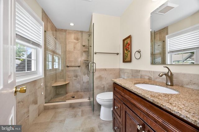 412 DOUGLAS D ALLEY DR, Newark, DE 19713