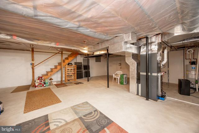 412 DOUGLAS D ALLEY DR, Newark, DE 19713
