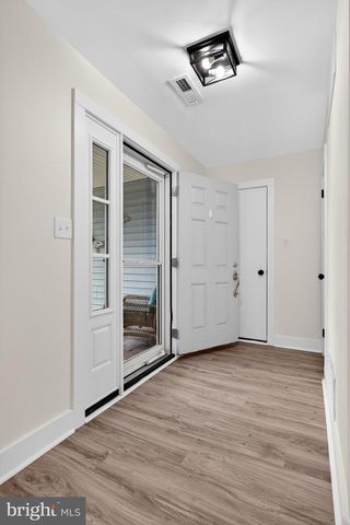 36 LAKEBRIDGE DR, Woodbury, NJ 08096