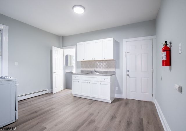 167 N Main St, Paterson City, NJ 07522