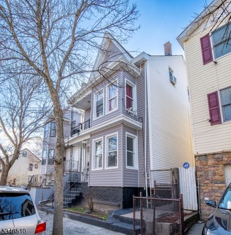 167 N Main St, Paterson City, NJ 07522