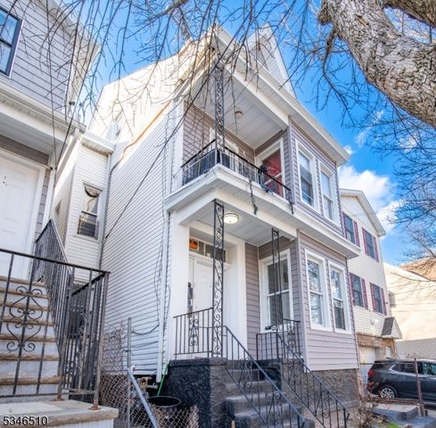 167 N Main St, Paterson City, NJ 07522