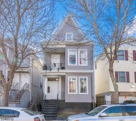 167 N Main St, Paterson City, NJ 07522