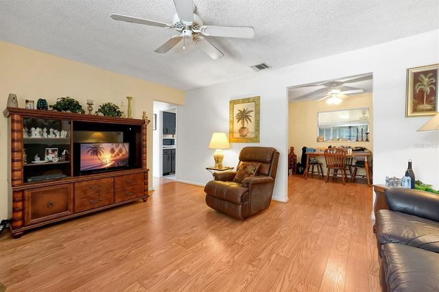 1302 PRESSVIEW AVENUE, Altamonte Springs, FL 32701