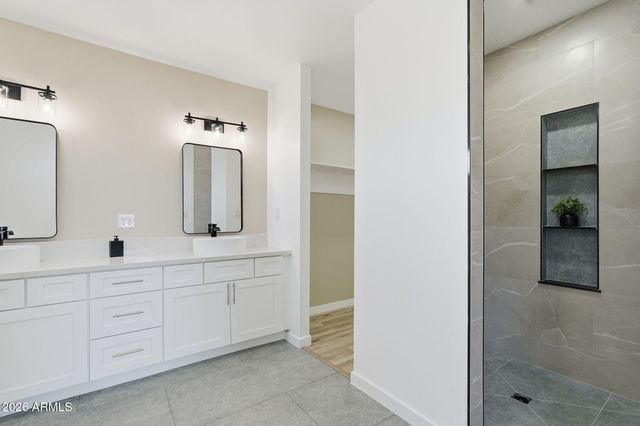 3627 W PALMAIRE Avenue, Phoenix, AZ 85051