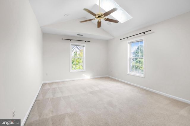 2542 LOGAN WOOD, Herndon, VA 20171