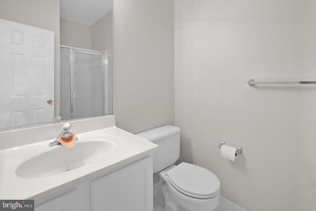 2542 LOGAN WOOD, Herndon, VA 20171