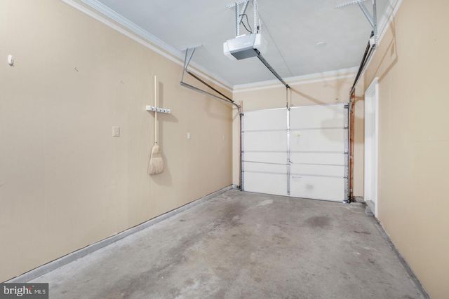 2542 LOGAN WOOD, Herndon, VA 20171