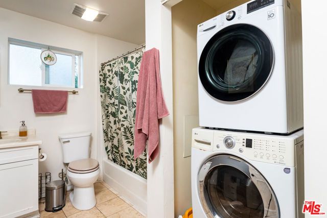 1556 Rollins Drive, Los Angeles, CA 90063