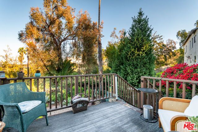 1556 Rollins Drive, Los Angeles, CA 90063