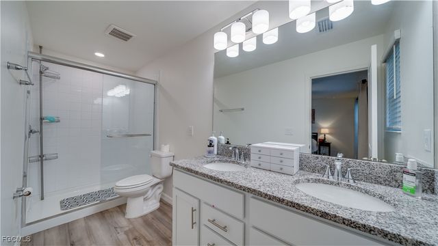 15100 Caspian Tern CT 102, North Fort Myers, FL 33917