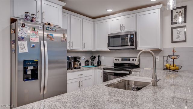 15100 Caspian Tern CT 102, North Fort Myers, FL 33917