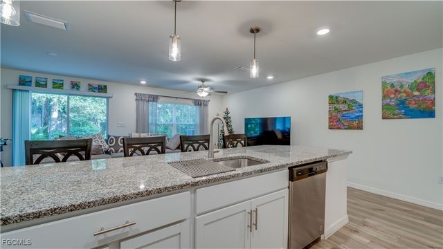 15100 Caspian Tern CT 102, North Fort Myers, FL 33917