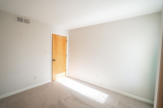 3589 Covington Pike Apt 216, Memphis, TN 38128