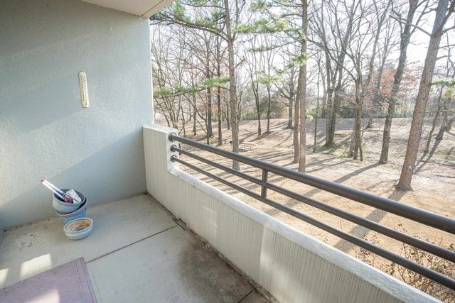 3589 Covington Pike Apt 216, Memphis, TN 38128
