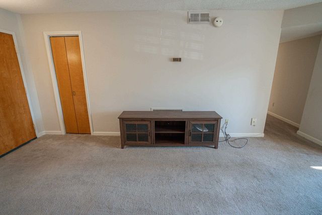 3589 Covington Pike Apt 216, Memphis, TN 38128