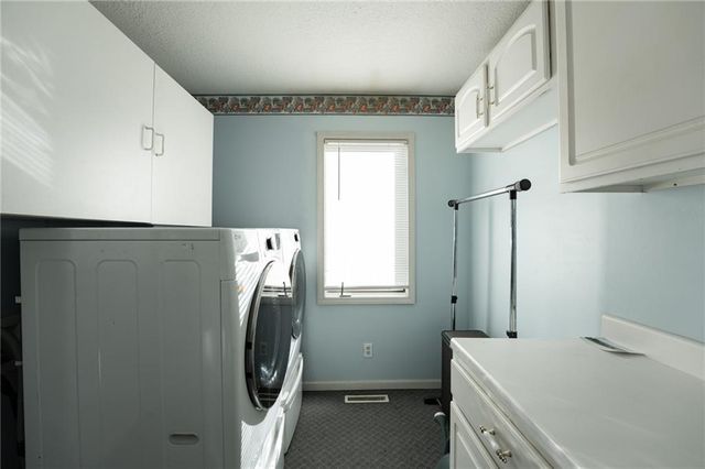 13751 W 243Rd Street, Louisburg, KS 66053