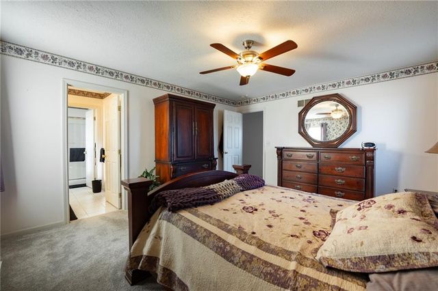 13751 W 243Rd Street, Louisburg, KS 66053