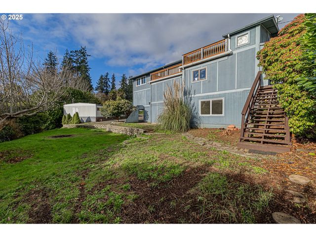 67538 E BAY Rd, North Bend, OR 97459