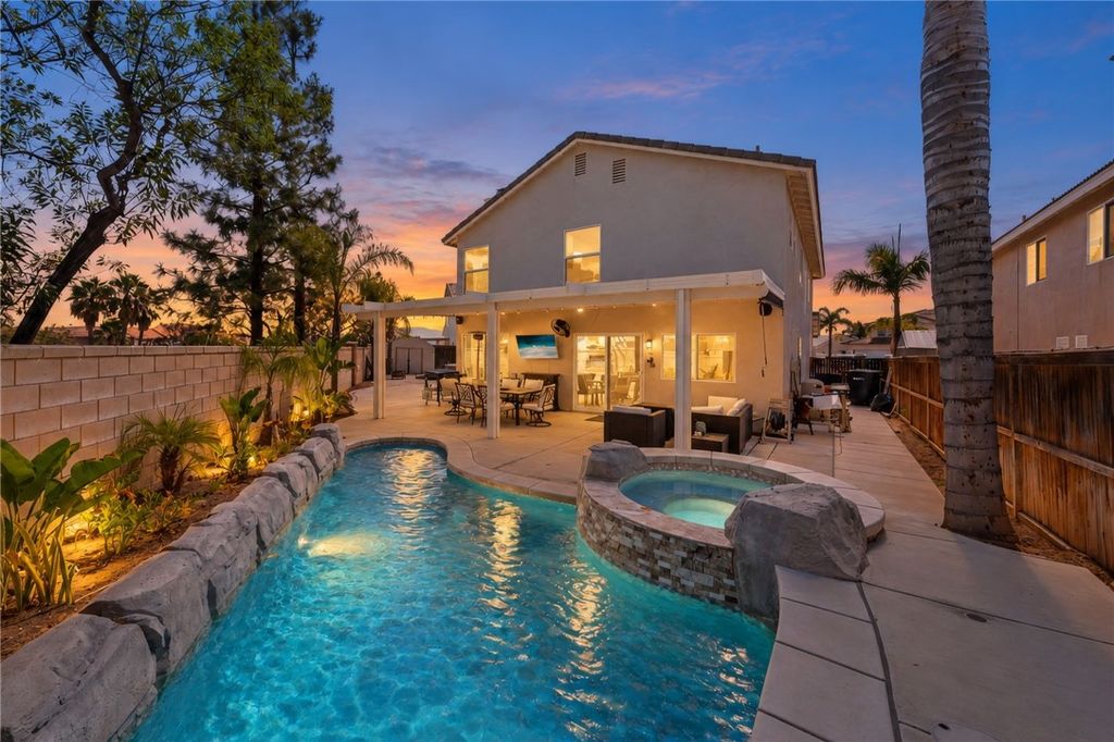 26840 Redwood, Murrieta, CA 92563 — exterior