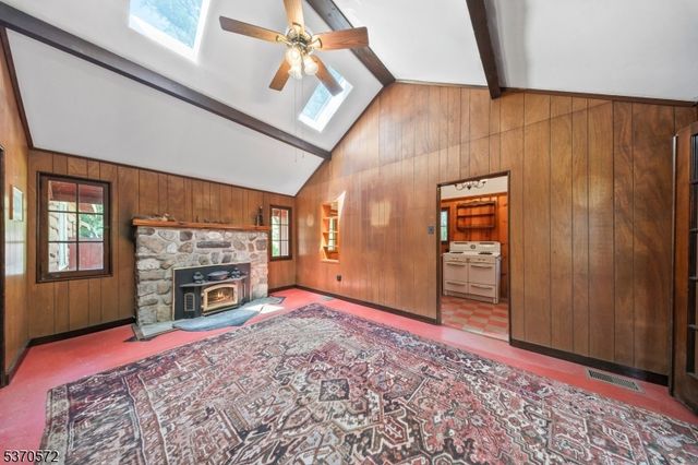 209 Alturas Rd, Vernon Twp., NJ 07422