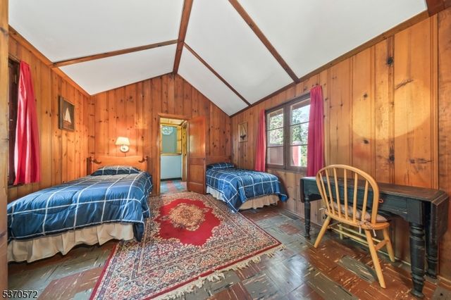 209 Alturas Rd, Vernon Twp., NJ 07422