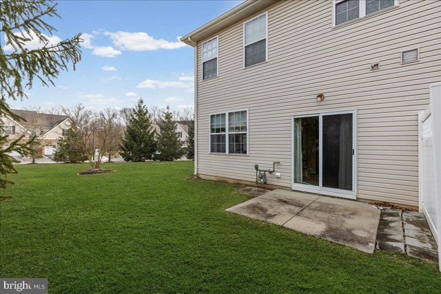 246 BRINLEY DR, Pennington, NJ 08534