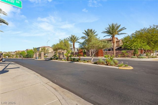 936 Lotus Falls Street, Henderson, NV 89052