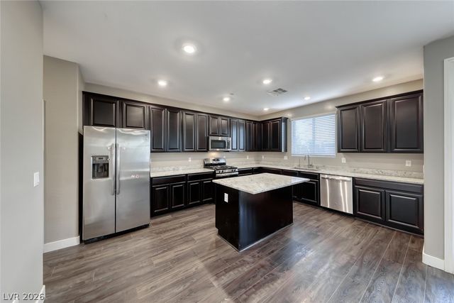 936 Lotus Falls Street, Henderson, NV 89052