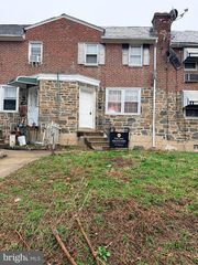 321 HAMPDEN RD, Upper Darby, PA 19082