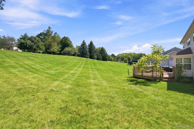 26 Gabriels Path, Poughquag, NY 12570