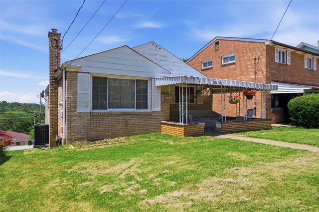 5138 Delford St, Lincoln Place, PA 15207