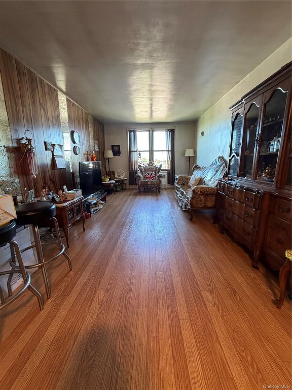 33-04 Junction Blvd 6L, Jackson Heights, NY 11372 — photo 3