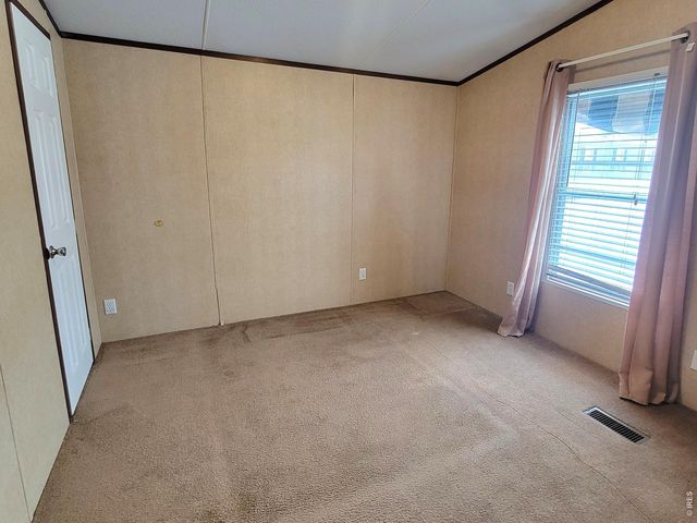 2200 37th St 28, Evans, CO 80620