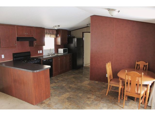 2200 37th St 28, Evans, CO 80620