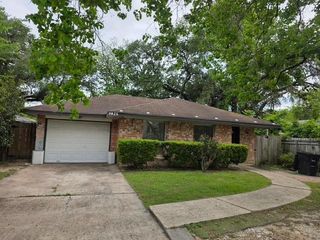 9025 Emnora Lane, Houston, TX 77080