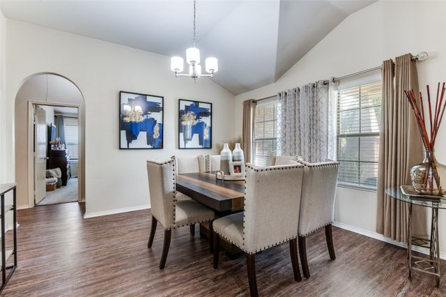 1107 Inglewood Drive, Mansfield, TX 76063