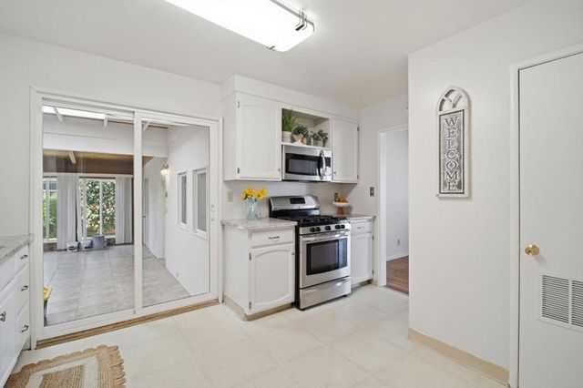 596 Perkins Drive, San Lorenzo, CA 94541