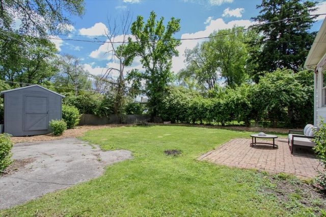 4507 Dorset Avenue, Lisle, IL 60532