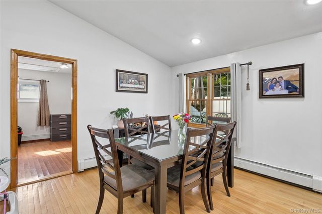 93 Hearth Lane, Westbury, NY 11590